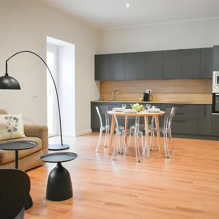 Falda House Apartment