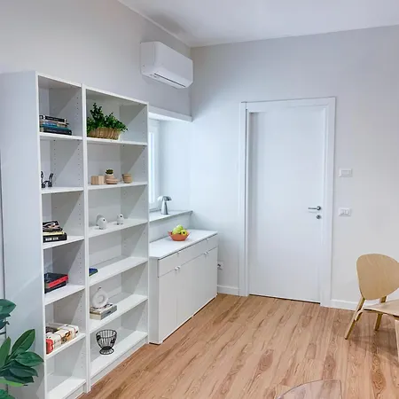 Falda House Apartment