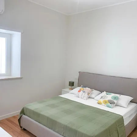 Falda House Apartment